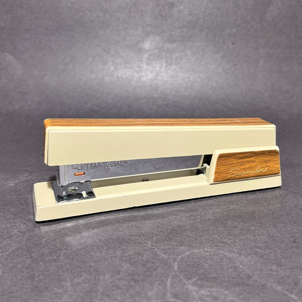 Vtg Swingline 767 Faux Wood Grain Beige Stapler 94-02 Retro Office Desk Supplies